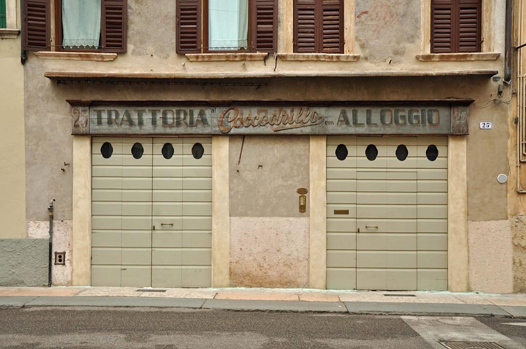 Residenza Carducci Centro Storico Apartment Verona Cameră foto